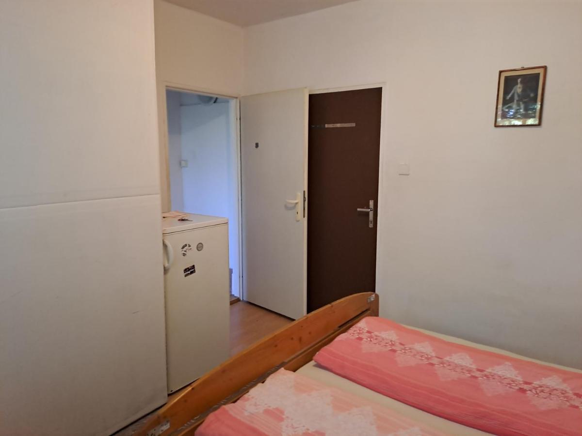 Apartman Na Jizni Оломоуц Екстериор снимка